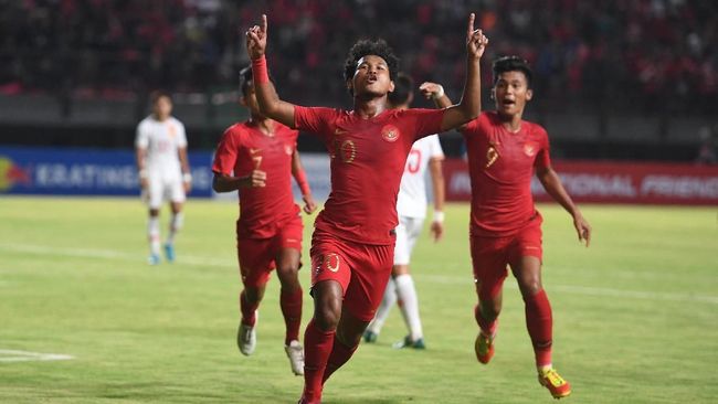 Bagus Kahfi saat merayakan gol saat membela Timnas Indonesia. (ANTARA FOTO)