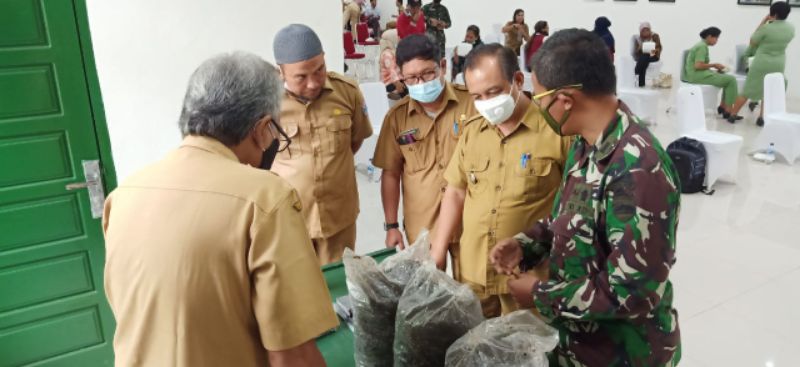 Kodim 0319/Mentawai Optimis Bantu Pemerintah Daerah Dalam Mengelolah Sampah