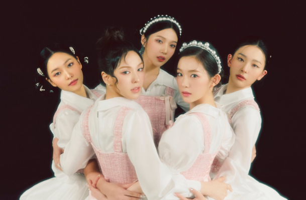 Bersiaplah! Red Velvet Dipastikan Akan Comeback Pada Bulan November Mendatang (Foto: Twitter/@PopBase
