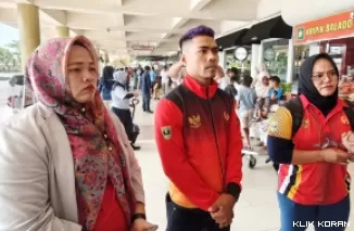 Tim Angkat Besi Sumbar menuju PON XXI Aceh Sumut