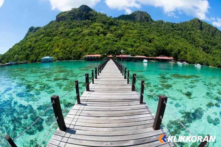 Pulau Karampuang (foto: Phinemo)