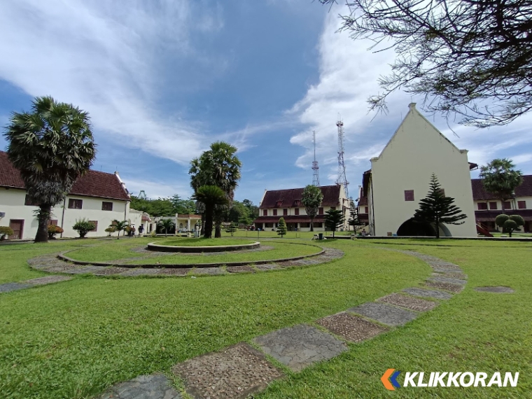 Benteng Rotterdam (foto: Google Maps/Fenny Thresia)