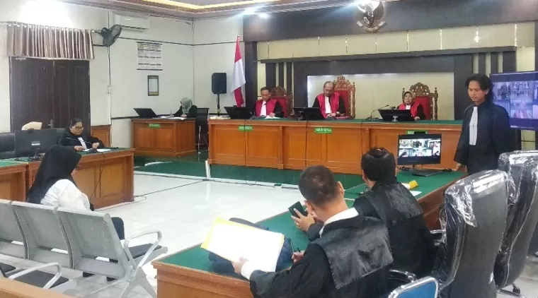 Beginilah suasana sidang kasus dugaan korupsi dana Badan Layanan Umum (BLU) UIN Suska Riau Tahun Anggaran (TA) 2019 di Pengadilan Tipikor pada PN Pekanbaru.(ist)