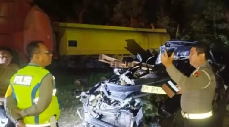 Kecelakaan di Tol Pekanbaru-Dumai, Minggu (21/4/2024) malam. (Foto: IST)