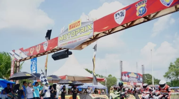 155 Pembalap Motor Ramaikan Kejurnas Motoprix Region A Sumatra Putaran II Riau