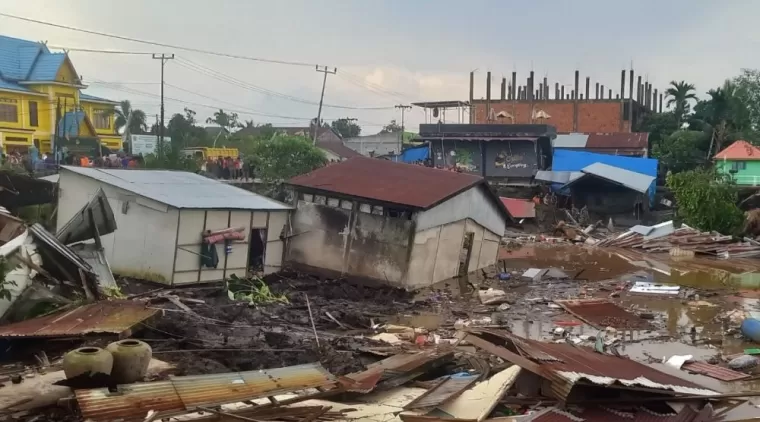 Longsor, Pemkab Inhil Tetapkan Status Tanggap Darurat Bencana Alam Abrasi