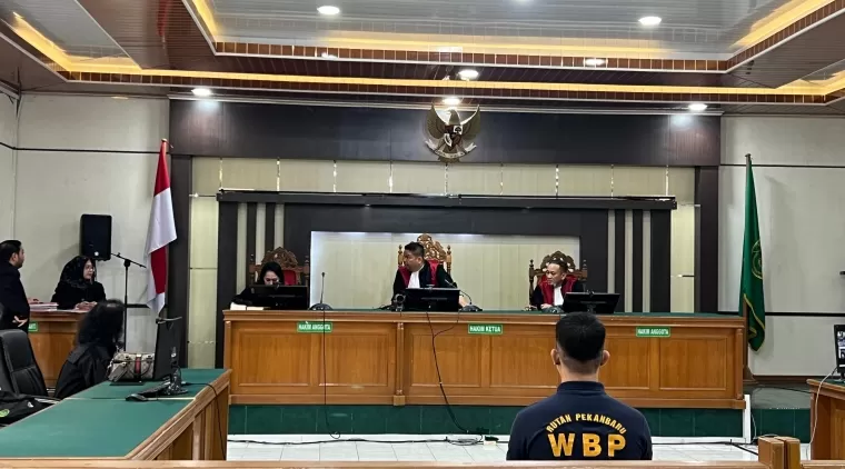 Sidang Tuntutan KDRT Oknum Polresta Pekanbaru Ditunda Sepekan