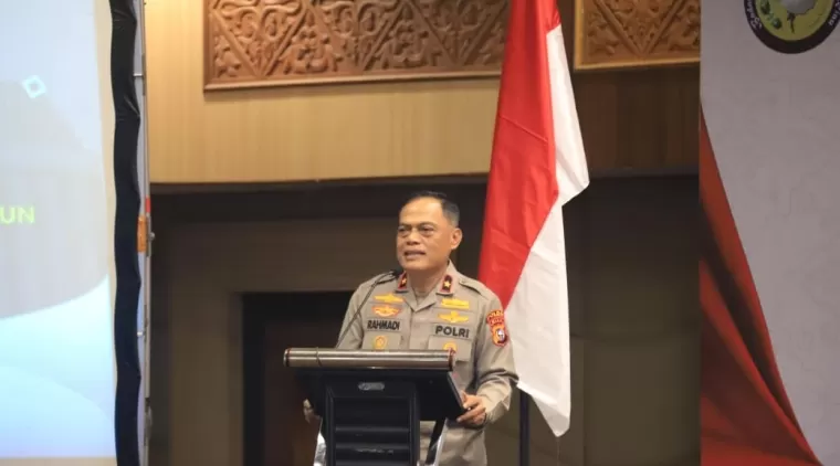 Seminar Kebangsaan dan Pra Musyda BEM Se-Riau Ajak Mahasiswa Dukung Pilkada Damai 2024