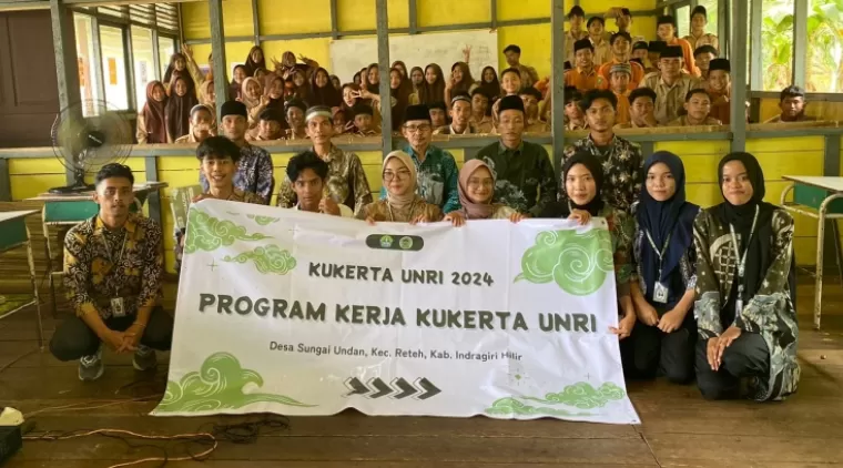 Tingkatkan Kesadaran Digital, Kukerta UNRI Adakan Sosialisasi di Indragiri Hilir