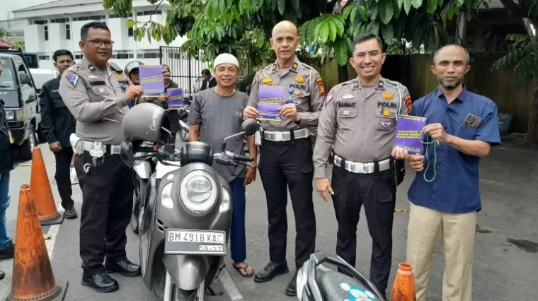 Ditlantas Polda Riau Gencarkan Program Cooling System di Lokasi Cek Fisik