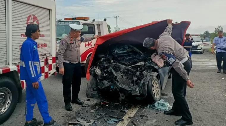 Kecelakaan Maut di Tol Pekanbaru-Dumai, Tiga Orang Tewas, Sopir Terindikasi Positif Narkoba