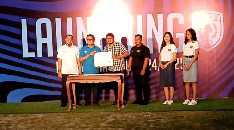 Kolaborasi Baru, Oxygen Denim Resmi Dukung PSPS Pekanbaru di Liga 2 2024/25