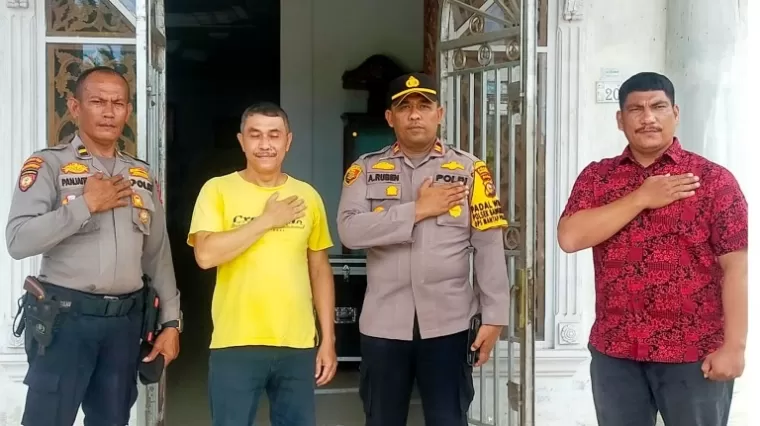 Sosialisasi Cooling System: Kapolsek Silaturahmi dengan Mantan Ketua DPRD Rokan Hilir