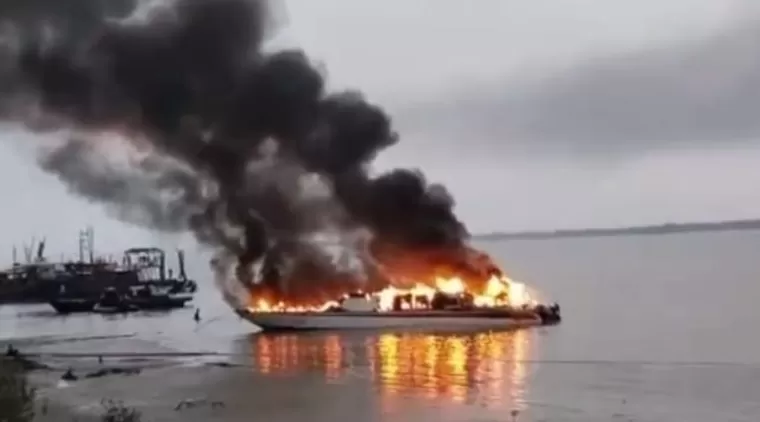 Speed Boat Bermuatan Sayuran Terbakar di Selat Air Hitam, Begini Kondisinya