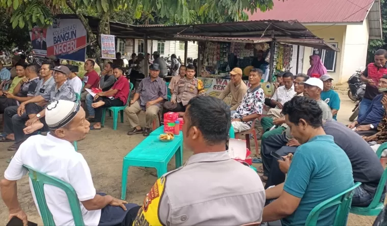 Persatuan di Tengah Perbedaan, Polsek Rumbai Pesisir Galang Kebersamaan di Sungai Ukai