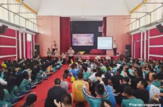 Police Goes to School Kembali Edukasi Gen Z untuk Pilkada Damai dan Tertib Berlalu Lintas