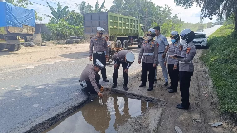 Jelang Nataru 2024-2025, Ditlantas Polda Riau Survei Kondisi Jalan