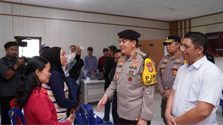 Kapolda Riau Sidak ke PPK Dumai Timur, Pastikan Pilkada 2024 Berjalan Kondusif