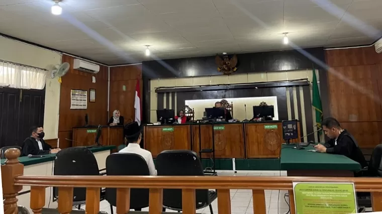 Korupsi APBDes, Eks Kepala Desa Teratak Dihukum 4,5 Tahun Penjara