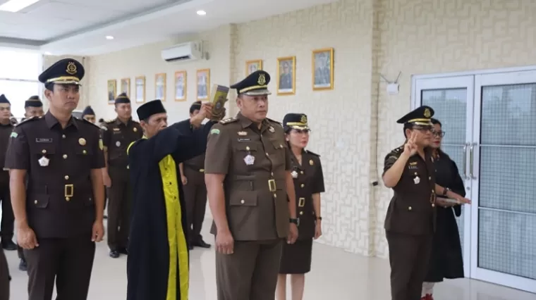 Kejaksaan Negeri Dumai Laksanakan Sertijab Dua Pejabat Penting di Struktural Eselon IV