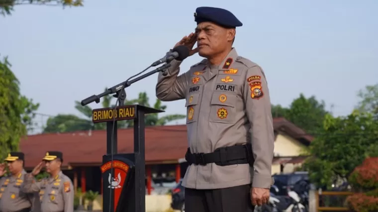 Perpisahan Brigjen Rahmadi: Penghargaan dan Doa untuk Satuan Brimob Polda Riau