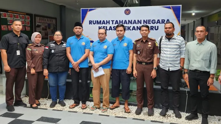 Korupsi Diskominfotiksan Pekanbaru Segera Disidangkan, Tiga Tersangka Dilimpahkan ke JPU