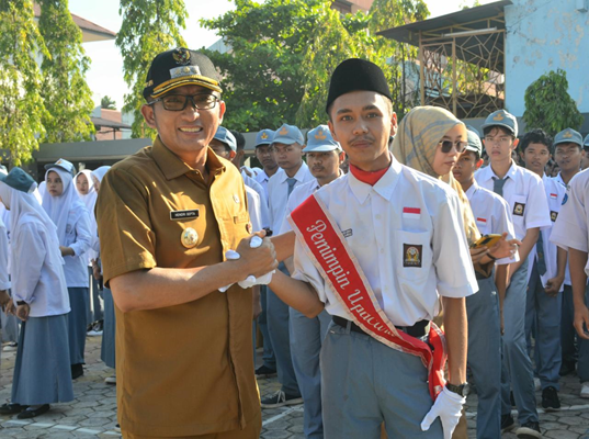 Foto Wako Padang Meminta Generasi Muda Menjauhi Penyalahgunaan Narkoba, Tawuran, dan Kenakalan Remaja