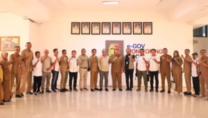 Wako Zul Elfian Umar (tengah baju coklat) di acara Rakor Persiapan Pelaksanaan Porprov XVI Tahun 2025 di Kota Solok