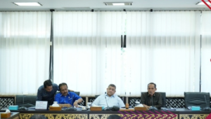 Foto Evaluasi Program Tahun 2023, Komisi II DPRD Sumbar Mendorong Kemajuan dan Efektivitas