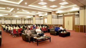 Foto Rektor Universitas Negeri Padang Buka Workshop Implementasi Kurikulum Merdeka Batch III