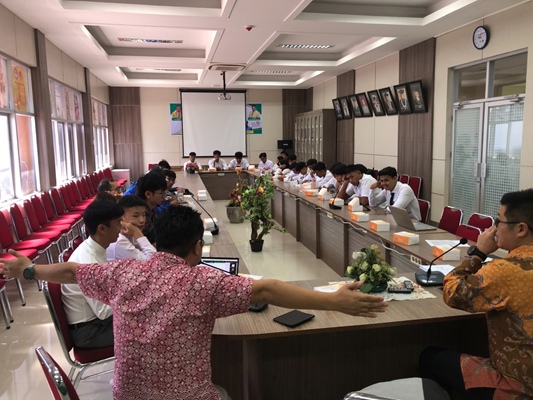 Foto UNP dan MASWIM Malaysia Kolaborasi Dalam Professional Enhancement Certificate in Swim Teacher