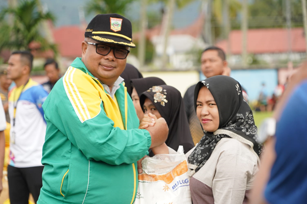 Foto CFD Di KPGD, Bupati Himbau OPD Tingkatan Pelayanan