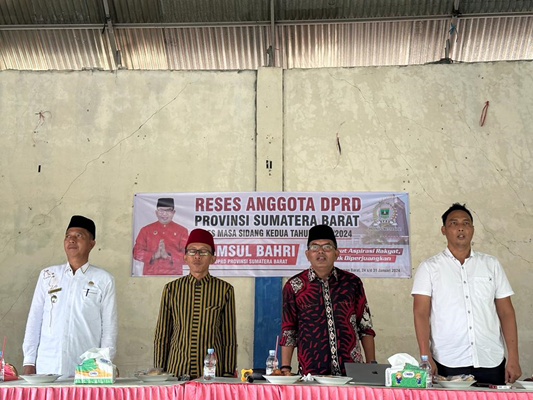 Foto Syamsul Bahri Bersama Warga Pujo Rahayu, Reses Kedua 2024, Komitmen Responsif Terhadap Isu Infrastruktur dan Pendidikan