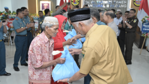 Foto Presiden Jokowi Resmikan Rumkital Dr. dr. Tarmizi Taher dan 24 RS TNI Lainnya, Gubernur Mahyeldi Turut Hadir dalam Acara Virtual