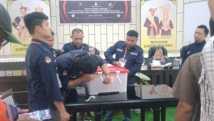 Foto Ketua KPU Solsel Ade Kurnia Zelli Apresiasi Pileg Berjalan Lancar