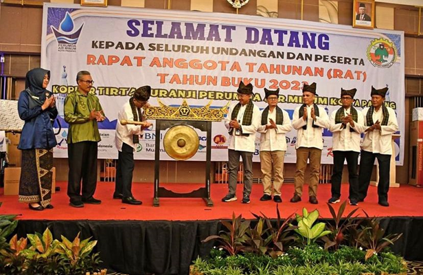 Foto Wali Kota Padang Mendorong Koperasi Karyawan Perumda AM Kota Padang Menuju Kemajuan