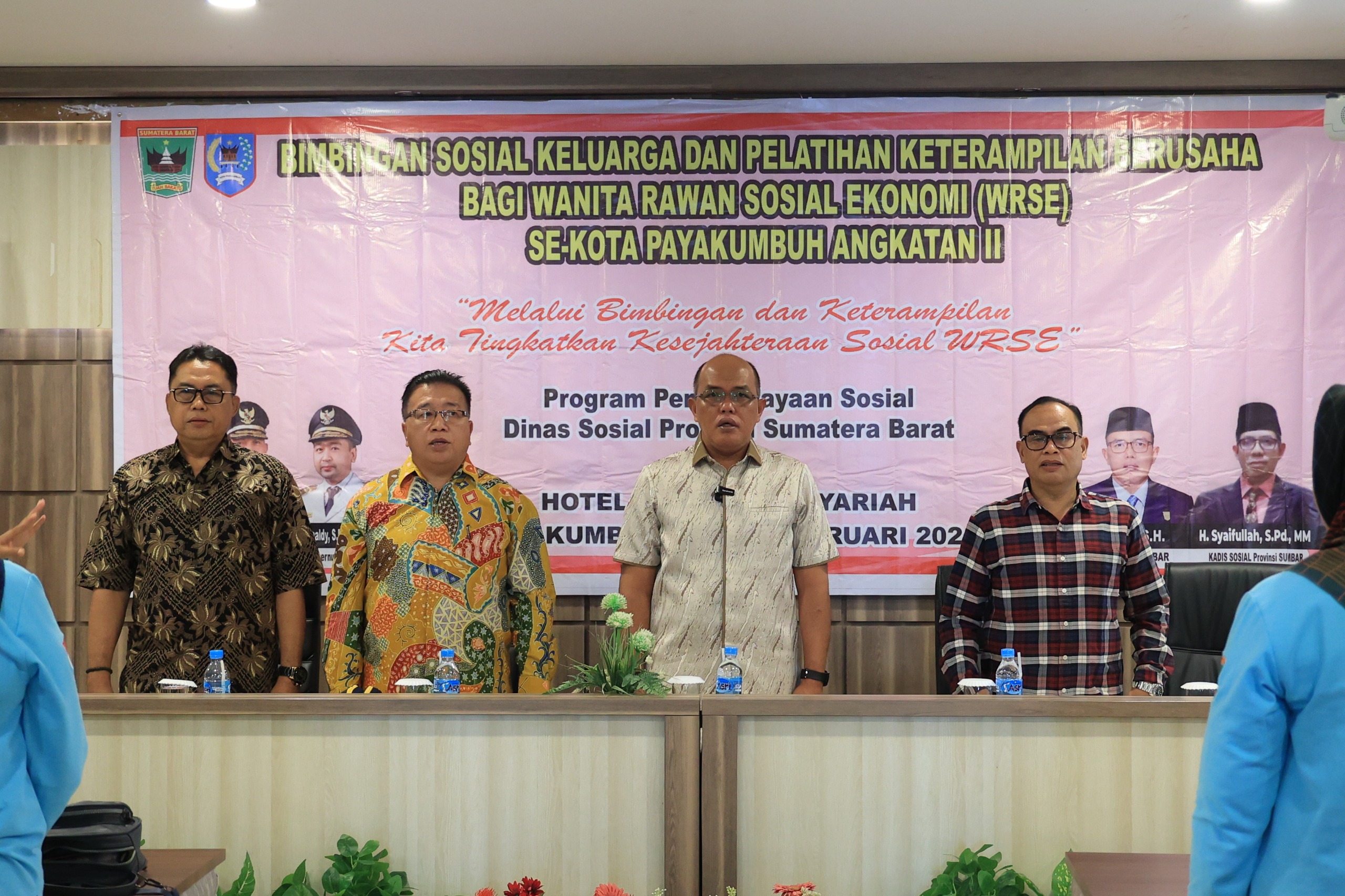 Foto Mendukung Pemberdayaan Wanita Rawan Sosial Ekonomi, DPRD Sumbar Gelar Bimbingan Sosial dan Pelatihan Berusaha