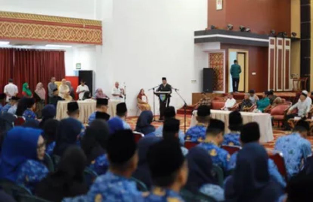 Bupati Rusma Yul Anwar lantik 266 Pejabat Administratif dan Fungsional