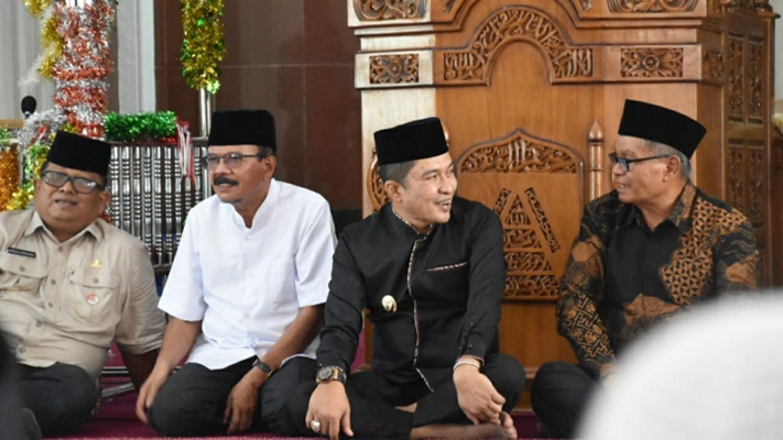 Foto Pemko Padang Apresiasi &quot;Syiar Islam&quot; di Masjid Al Muqarrabin untuk Menggali Potensi, Kreativitas, dan Prestasi Keagamaan