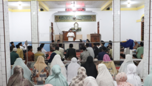 Sekdako Payakumbuh Ruda Ananda dampingi TSR Pemprov di masjid Al-Husna Tambago