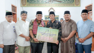 Foto Ketua DPRD Sumbar Bahas Pengentasan Kemiskinan saat Safari Ramadhan di Masjid Al Husna Payakumbuh