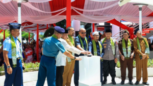 Foto Masjid Raya Asy Syura DPRD Sumbar Diresmikan, Dilengkapi dengan Beberapa Fasilitas