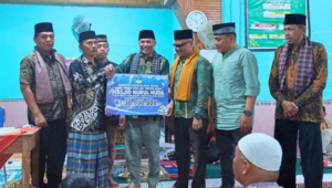 Foto Tim V Safari Ramadhan Arungi Sungai Batanghari Untuk Sampai Ke Pulau Karam, Lubuk Ulang Aling Tengah