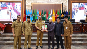 Foto DPRD Sumbar Mengadakan Rapat Paripurna untuk Memberikan Nota Pengantar LKPJ Kepala Daerah Tahun 2023