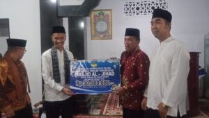 Wabup Yulian Efi, Mengajak Masyarakat Untuk Makin Meningkatkan Kamtibmas Dilingkungan Masing-Masing