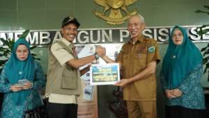 Pemkab Solsel Salurkan Bantuan Atas Musibah Banjir dan Longsor Pesisir Selatan