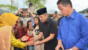 Foto Pemerintah Kota Padang Mengapresiasi Tradisi Limau Baronggeh, Wujud Kebersamaan dalam Menyambut Ramadan