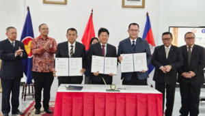 Foto Lawatan ke Kamboja, UNP Berkolaborasi dengan Universitas Pertanian Nasional Phnom Penh