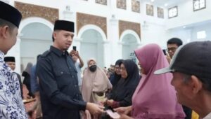 Wako serahkan bansos untuk KPM