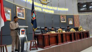 Suasana rapat paripurna DPRD